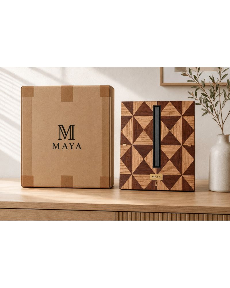 Maya Collection – Doğal Maun ve Meşe Ahşap Kaplama Duvar Saati