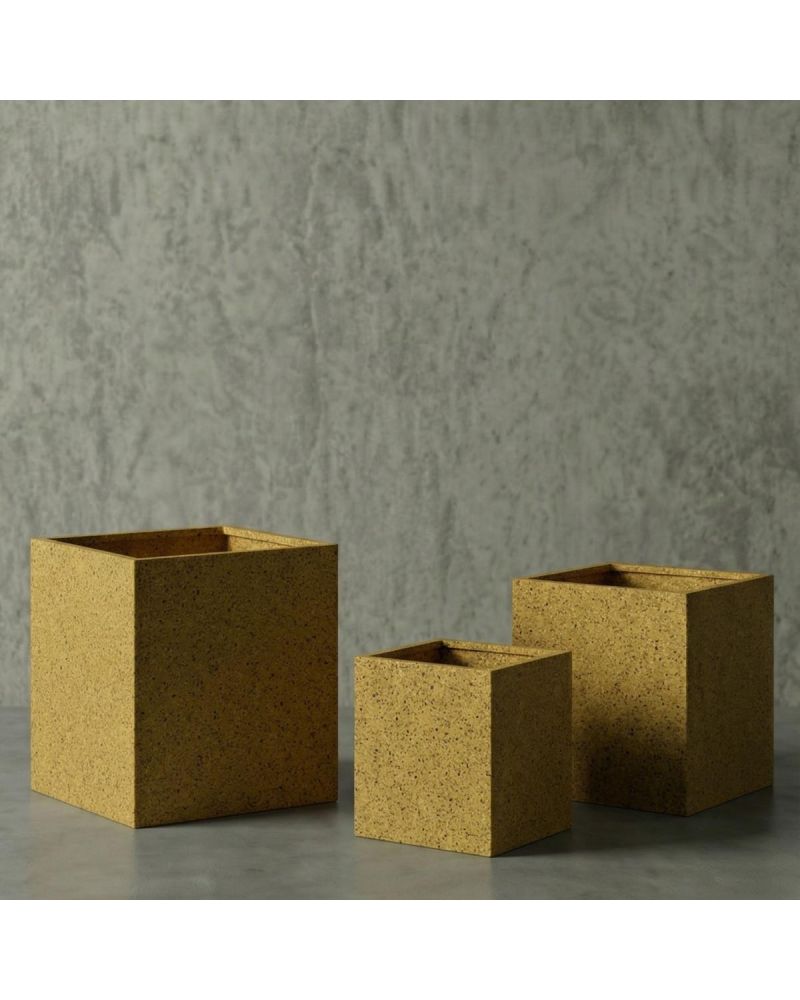 Angular Hafif Beton Saksı - Sarı