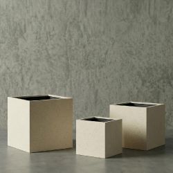 Angular Hafif Beton Saksı - Krem