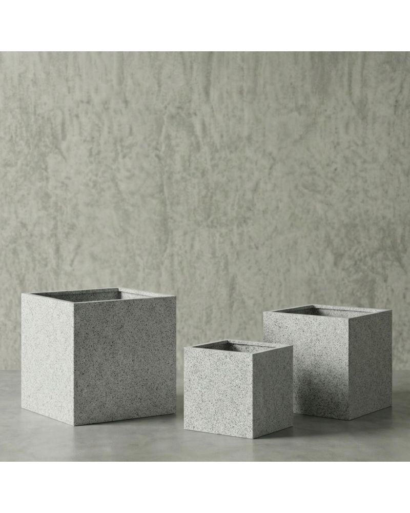 Angular Hafif Beton Saksı - Açık Gri