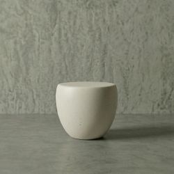 PUFF Hafif Beton Yan Sehpa - Krem